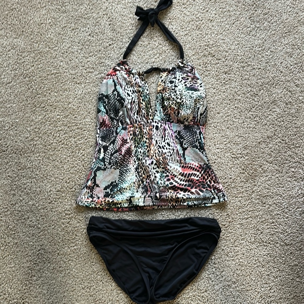 Kenneth Cole 2-piece halter bathing suit